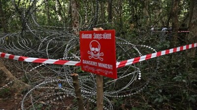 Barbed wire placed by the Royal Thai Army is seen in an area along the Thai-Cambodian border in Phanom Dong Rak, Surin, Thailand on August 20, 2025. AFP File