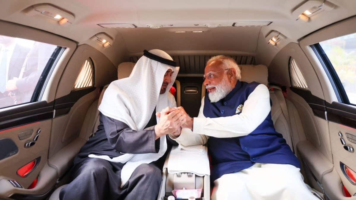 PM Modi receives UAE president as he arrives in India for two-hour visit | Watch