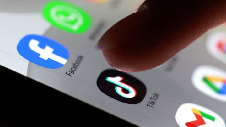 Why are Americans deleting TikTok now? Why are Americans deleting TikTok now?