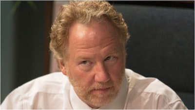 Timothy Busfield Accused of 2001 Sexual Assault on Teen Girl; Theatre Confirms Investigation