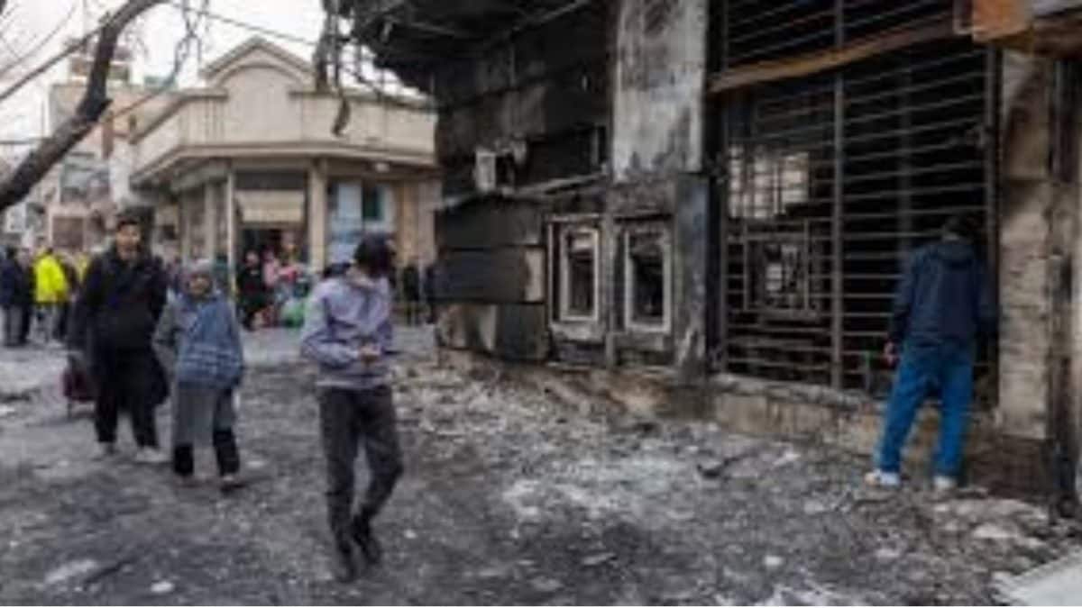 Gulf allies scramble to avert US-Iran clash as Tehran unrest continues