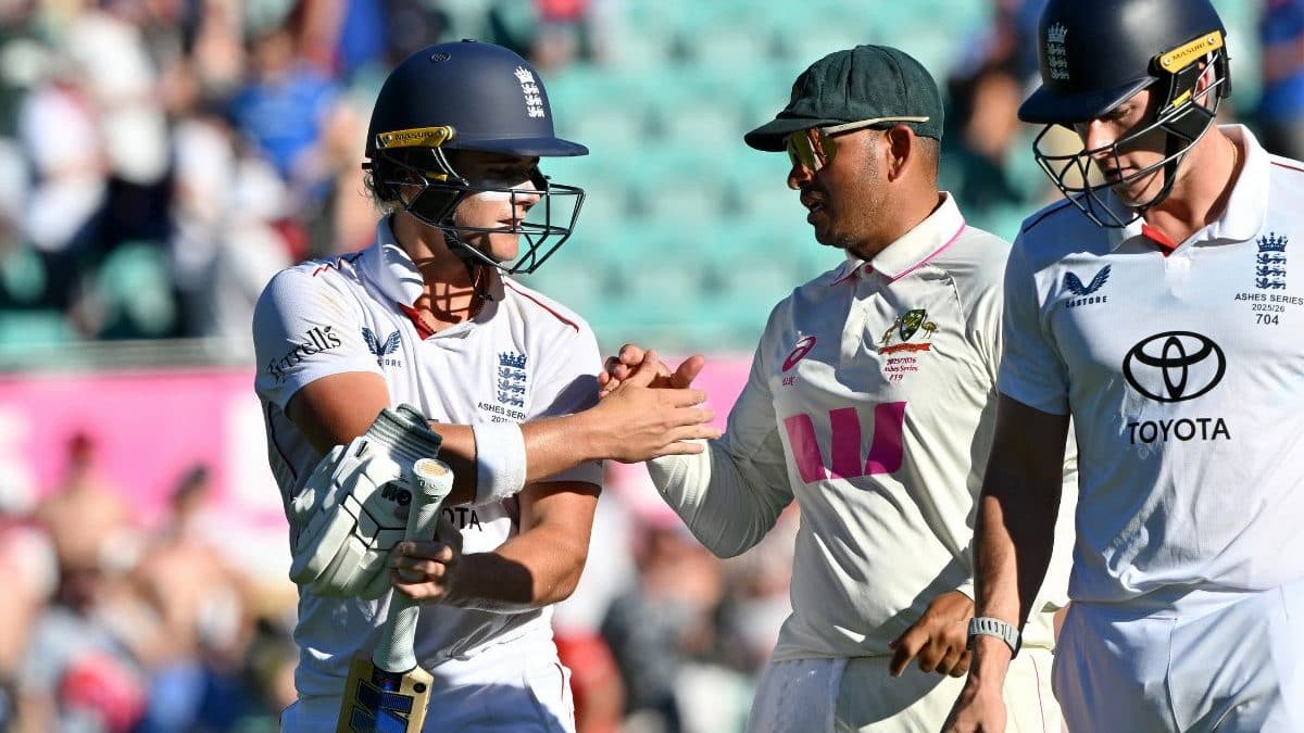 Jacob Bethell century offers England rare hope amid Ashes despair in Sydney