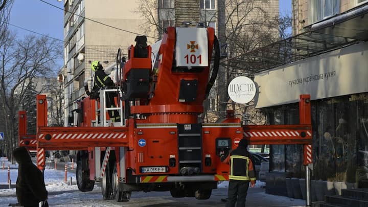 Russian overnight strikes kill 20-year-old woman in Kharkiv, injure civilians across northeastern Ukraine