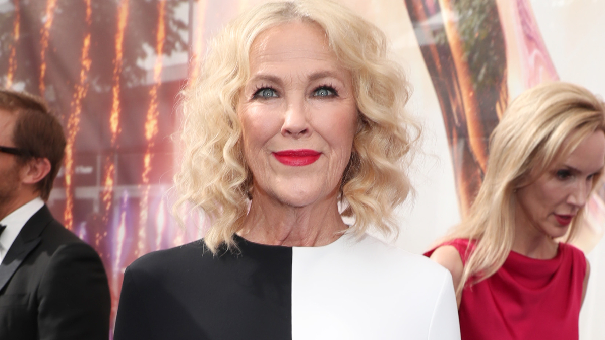Catherine O'Hara, the Emmy-winning actor of 'Schitt's Creek' and 'Home Alone' fame, dies at 71 following 'brief illness' β Firstpost