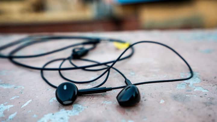 How wired headphones are making a comeback in 2026