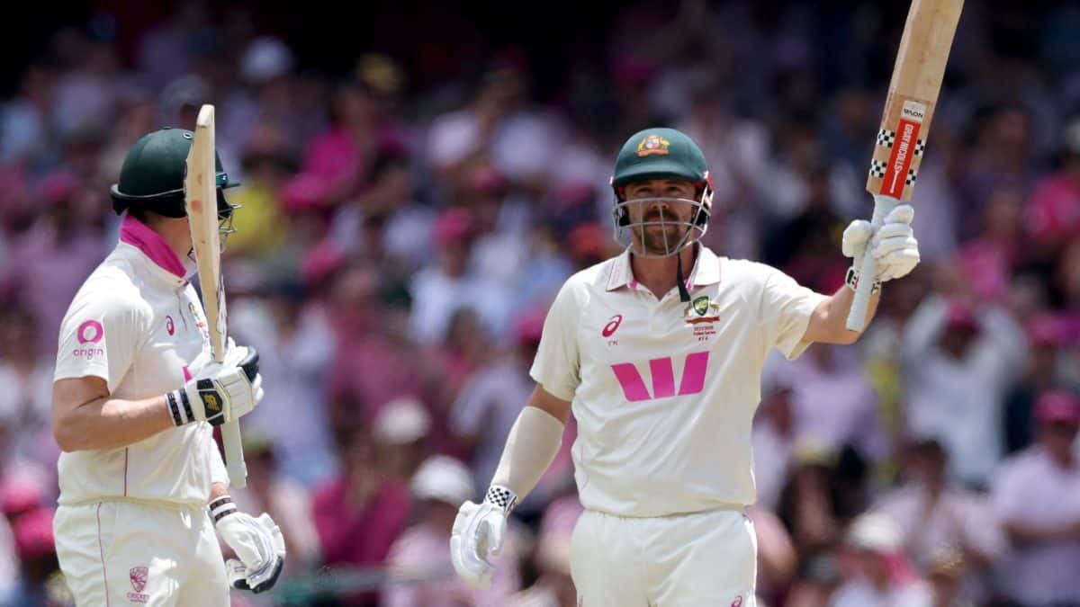 Head puts Australia shoulders above before Smith piles on misery on error-prone England