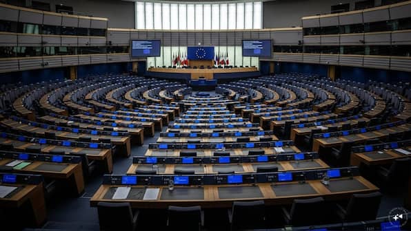 EU lawmakers put US trade pact on hold after Trump threatens tariffs over Greenland