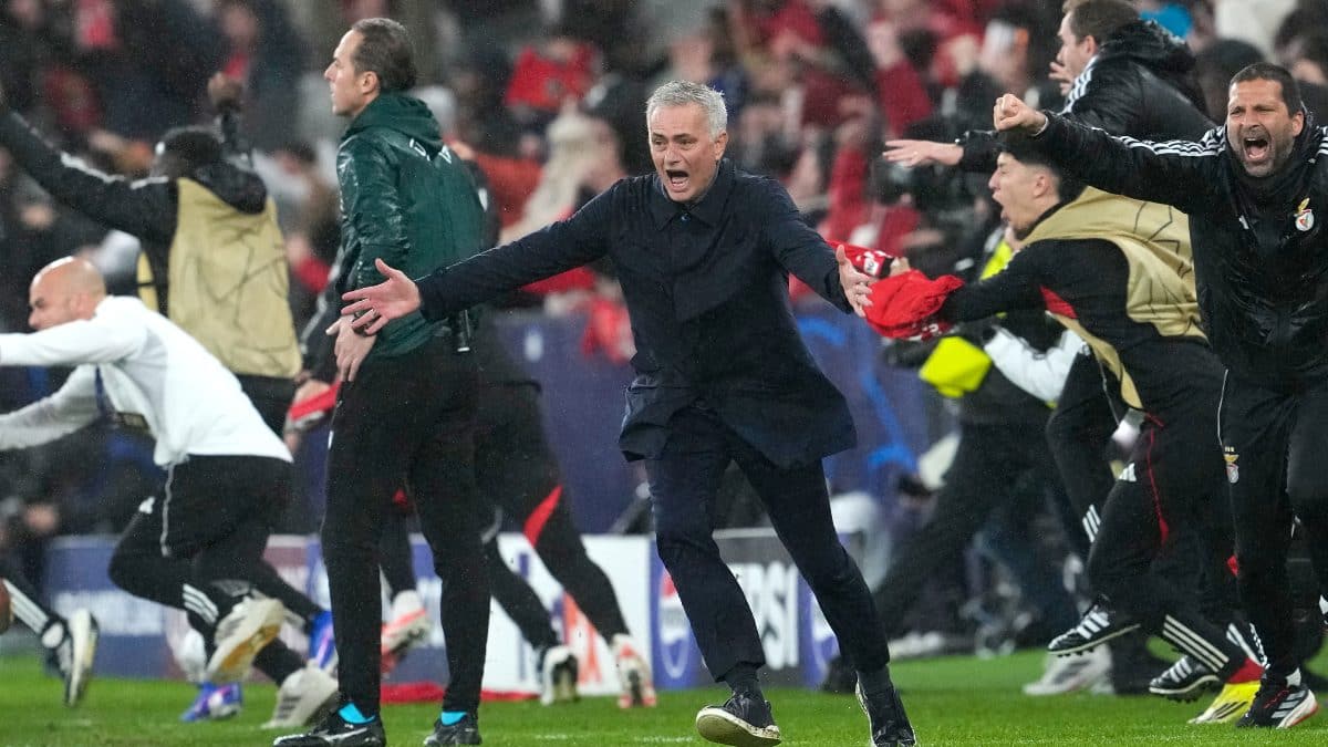 Mourinho magic strikes again as Benfica stun Real Madrid, Gaurdiola thanks his old adversary: 'Stadium was going to collapse'