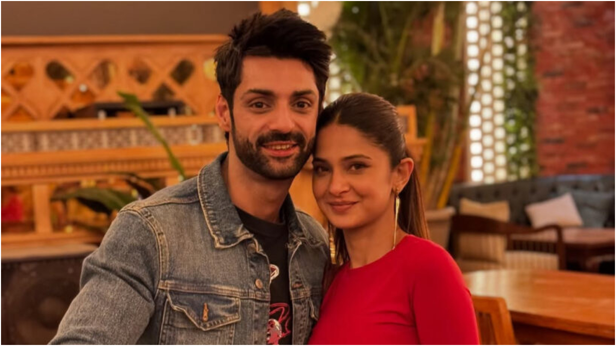 'Dill Mill Gayye' stars Karan Wahi and Jennifer Winget engaged? Former breaks silence 'Dill Mill Gayye' stars Karan Wahi and Jennifer Winget engaged? Former breaks silence