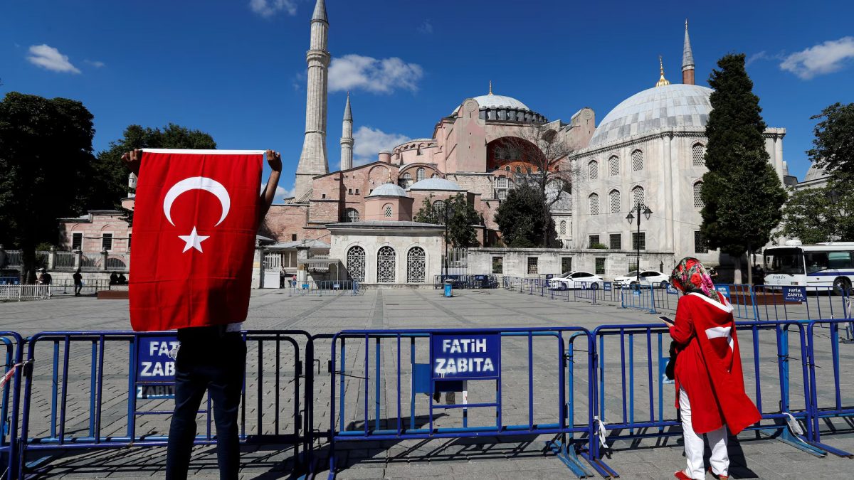 Turkey’s unease over Iran’s unrest: A tailwind for the next Tulip revolution? Turkey’s unease over Iran’s unrest: A tailwind for the next Tulip revolution?