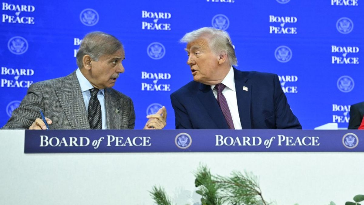Pakistan's Board of Peace dilemma: Will it disarm Hamas, attack Houthis when Trump orders a strike? Pakistan's Board of Peace dilemma: Will it disarm Hamas, attack Houthis when Trump orders a strike?