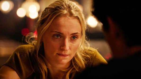 'Steal' Web-Series Review: Sophie Turner shines in a an enjoyable heist thriller that needed more gravitas