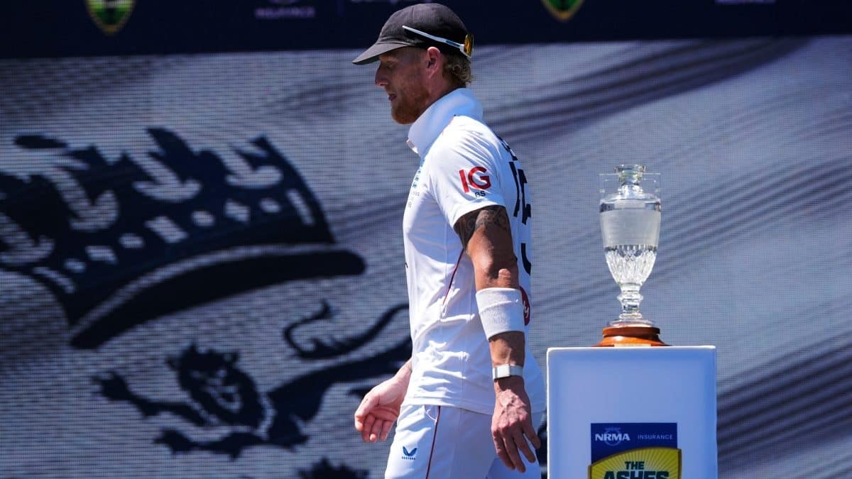 England's best chance to reclaim Ashes ends in 1-4 battering with few positives to take home