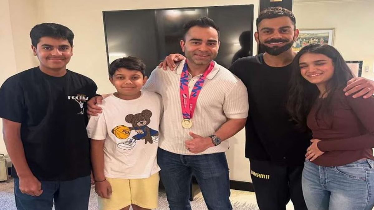 'Logon ki daal roti nahi chalti...': Virat Kohli's brother responds after Sanjay Manjrekar's retirement comment 'Logon ki daal roti nahi chalti...': Virat Kohli's brother responds after Sanjay Manjrekar's retirement comment