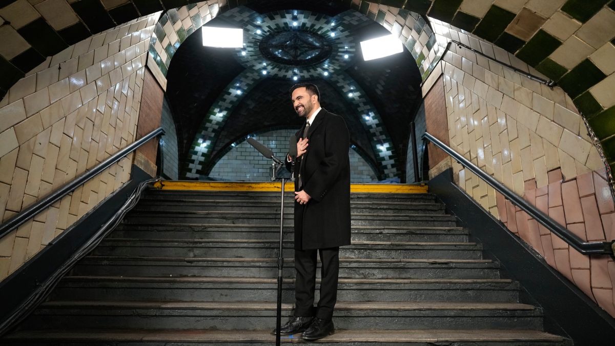 From subway station to Quran: How Zohran Mamdani’s New York City swearing-in broke tradition From subway station to Quran: How Zohran Mamdani’s New York City swearing-in broke tradition