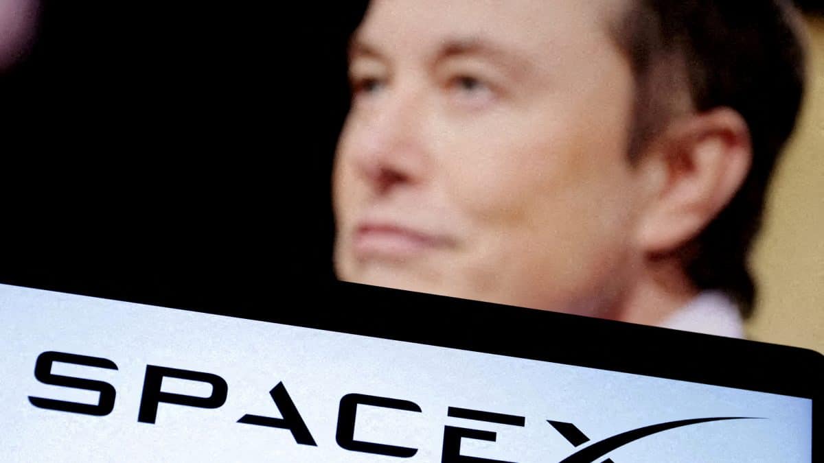 SpaceX eyes over $2 trillion valuation in blockbuster IPO push: Report