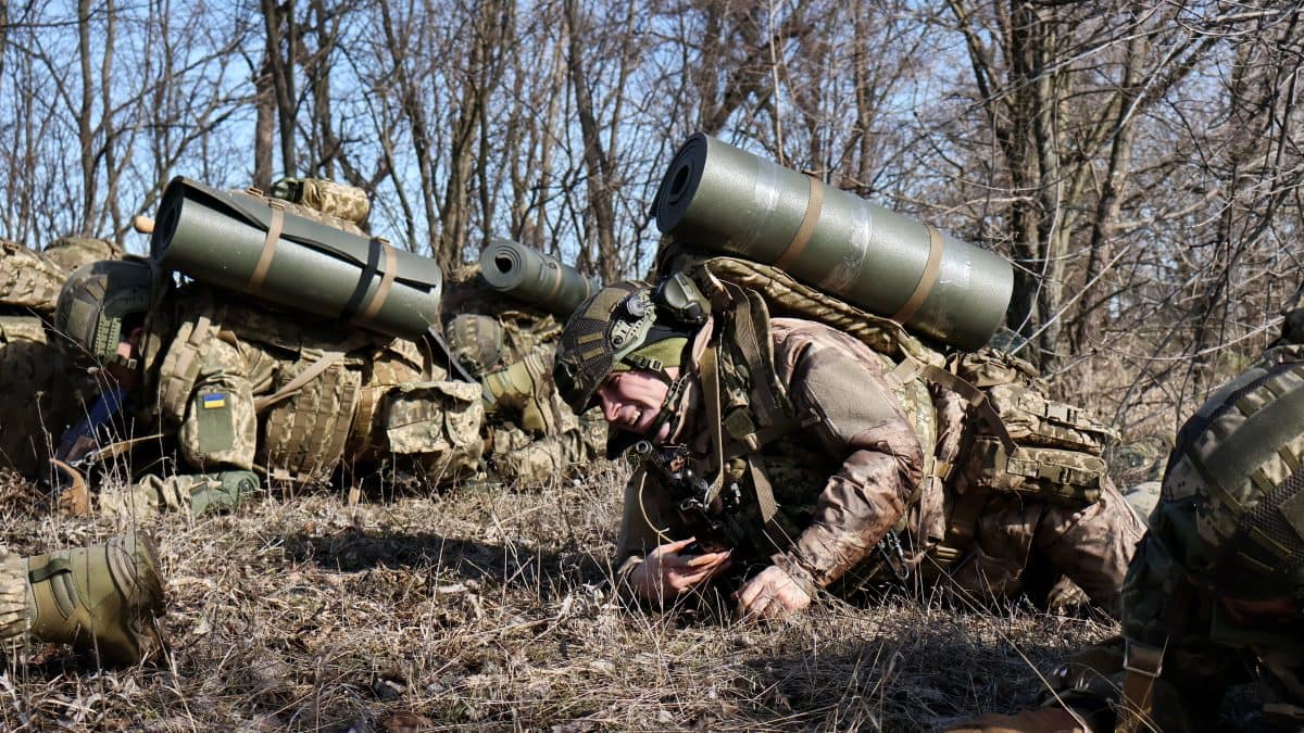 At $1,300 a month, Indian workers keep Russian economy afloat during war; Ukraine eyes to follow suit