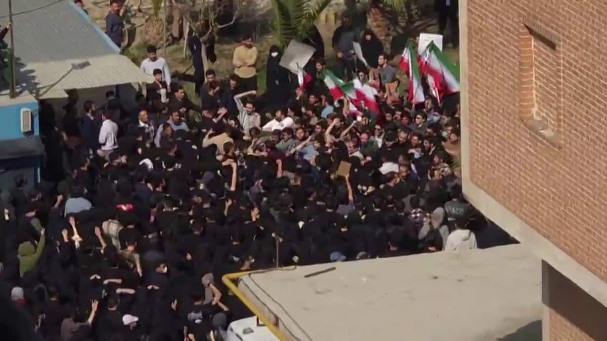 Iran says students have right to protest but must not cross 'red lines'