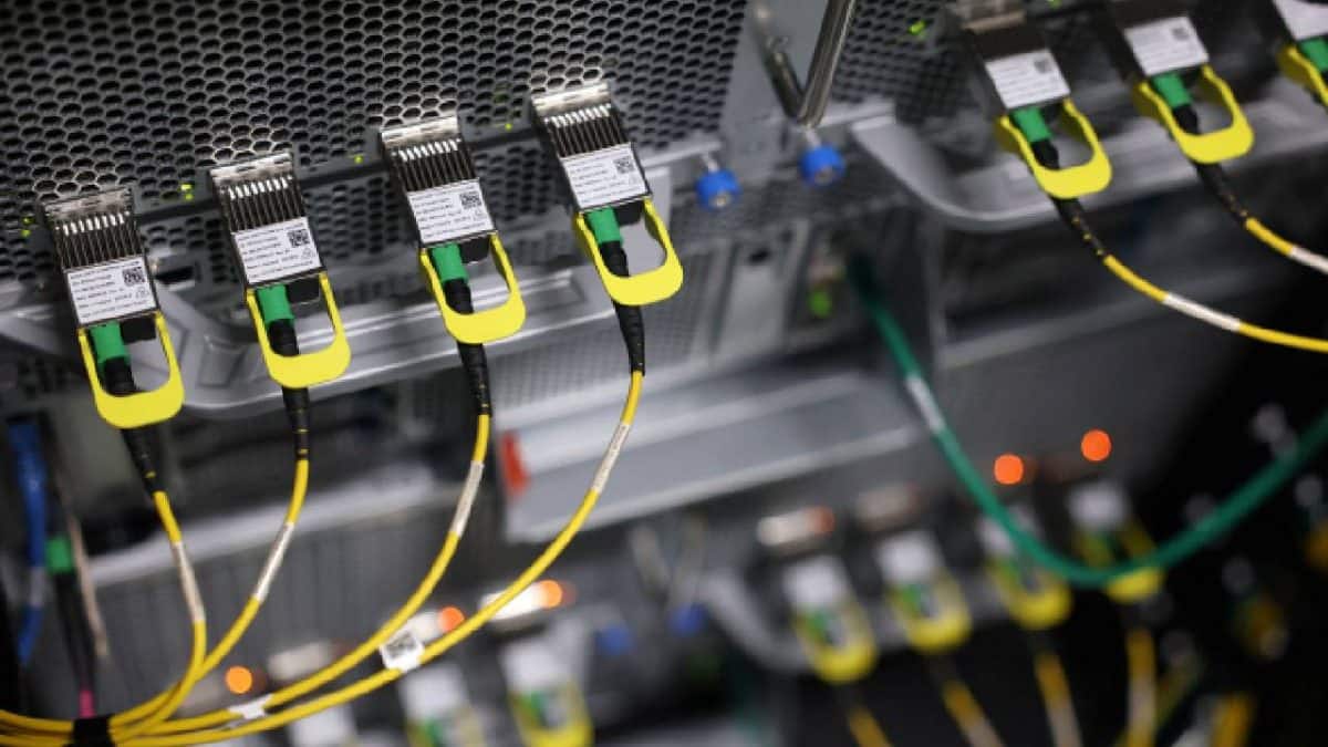 US AI data centre buildout slows sharply as equipment shortages bite on Chinese import dependence