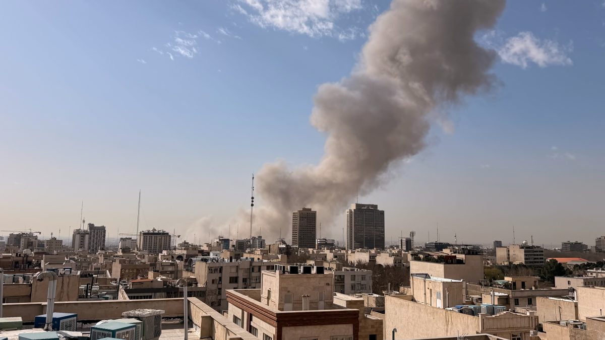 Explosions reported across Bahrain amid Iran retaliation