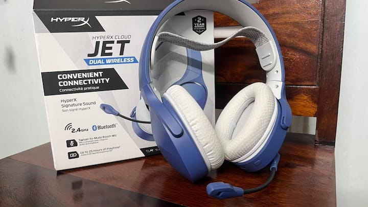 HyperX Cloud Jet dual wireless headphones review: Light build but with big battery