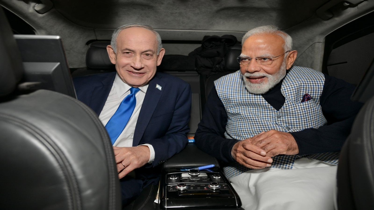 PM Narendra Modi share a car ride with PM Benjamin Netanyahu to a tech exhibition in Jerusalem on Wednesday. Image Courtesy: @narendramodi PM Narendra Modi share a car ride with PM Benjamin Netanyahu to a tech exhibition in Jerusalem on Wednesday. Image Courtesy: @narendramodi