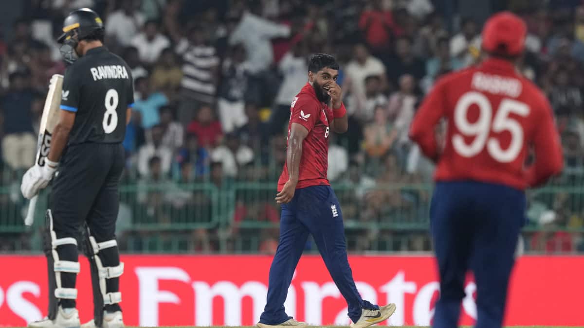 England vs New Zealand LIVE Score, T20 World Cup 2026: Henry removes Salt, England off to shaky start in chase of 160