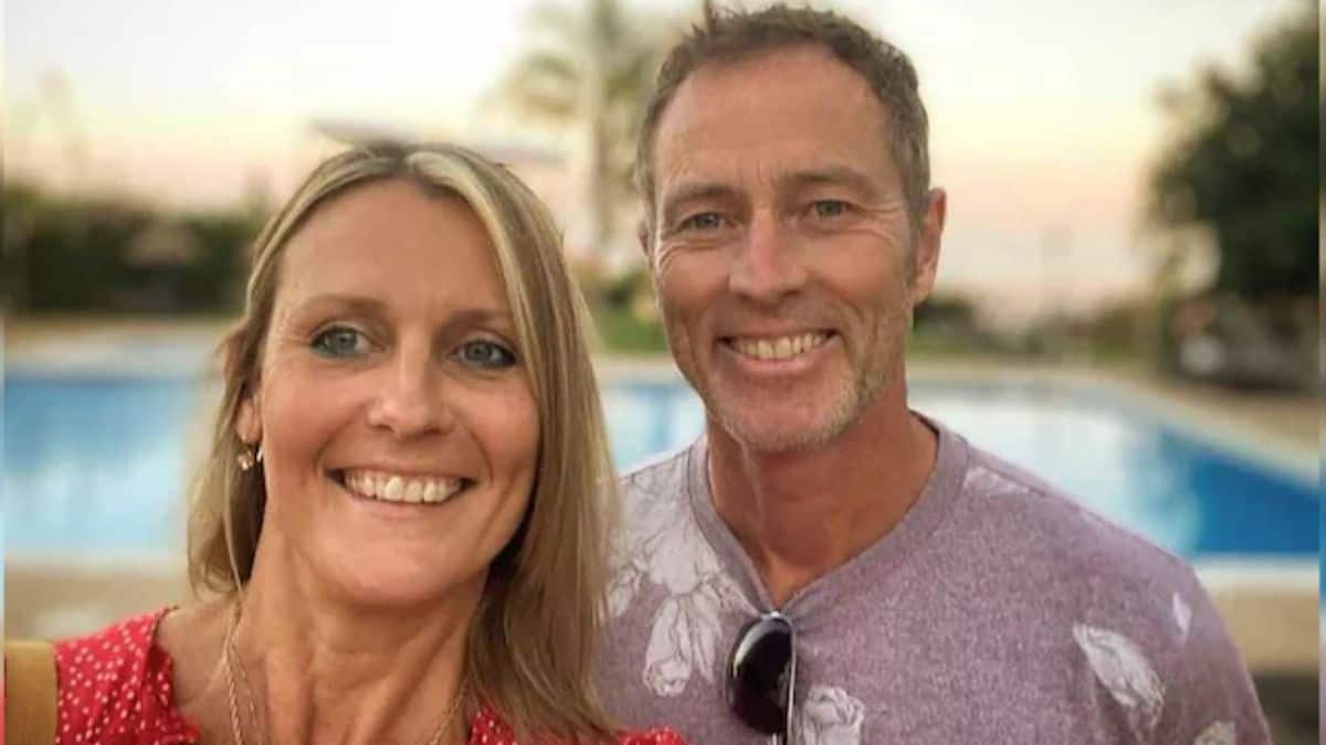 Iran jails British couple on round-the-world bike trip for 10 years on espionage charges