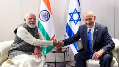 Prime Minister Narendra Modi with his Israeli counterpart Benjamin Netanyahu during a private meeting in Tel Aviv on Wednesday. Image Courtesy: @narendramodi