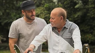 सलीम खान वेंटिलेटर पर: डॉक्टर ने कहा 'स्थिर लेकिन निगरानी में'.