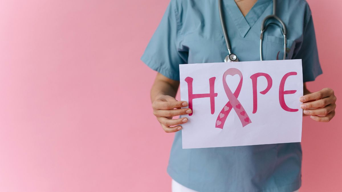 Even cancer specialists follow certain habits and precautions in their daily lives to reduce their own risk of the disease. Pexels Even cancer specialists follow certain habits and precautions in their daily lives to reduce their own risk of the disease. Pexels