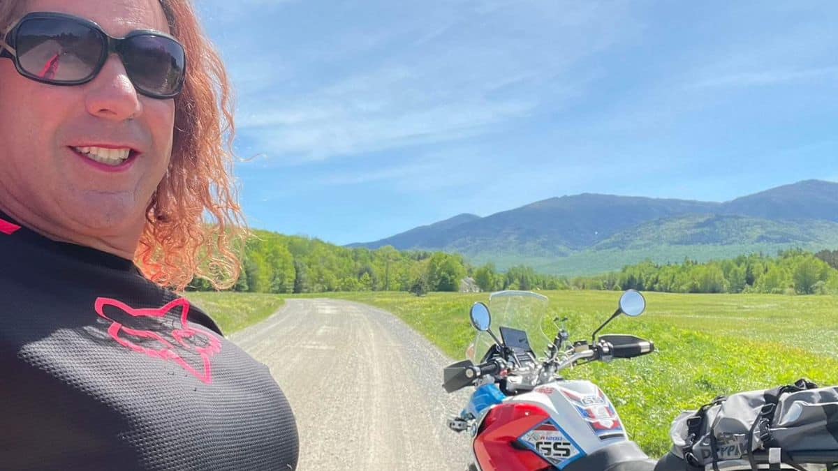 Who was Robert Dorgan, who shot his ex-wife and kids during a hockey game in Rhode Island?