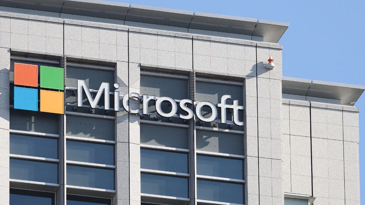 Microsoft cuts hundreds of Azure jobs in China amid restructuring and US– China data regulation pressures