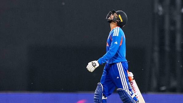 Salman Ali Agha dismisses Abhishek Sharma for Duck: Why he opened bowling despite so many spinners present