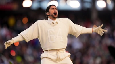 बैड बन्नी के सुपर बाउल 60 में '64' नंबर का रहस्य: जानें क्या है इसके पीछे