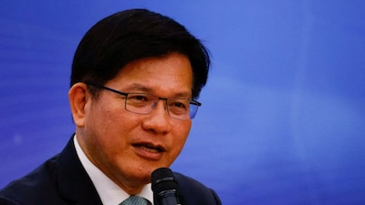 Taiwan Foreign Minister Lin Chia-lung makes a speech at a press conference for foreign media in Taipei, Taiwan, July 19, 2024. REUTERS/Ann Wang/File Photo