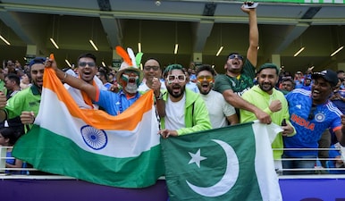 Visa-free travel and cricket fever drive Colombo flight prices to record highs as fans rush for India-Pakistan T20 clash. Image: PTI