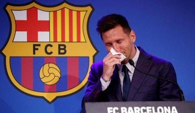 Lionel Messi left Barcelona in tears after the club could not afford to renew his contract in 2021. Image: Reuters