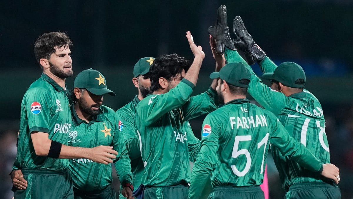 How Pakistan can still qualify for T20 World Cup semi-finals after England beat New Zealand