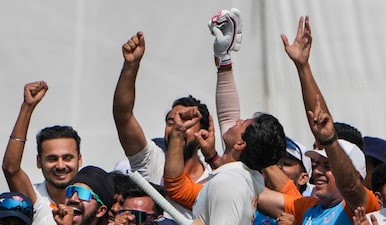 Jammu and Kashmir have reached their first ever Ranji Trophy final in 67-year history after beating former champions Bengal. Image: PTI