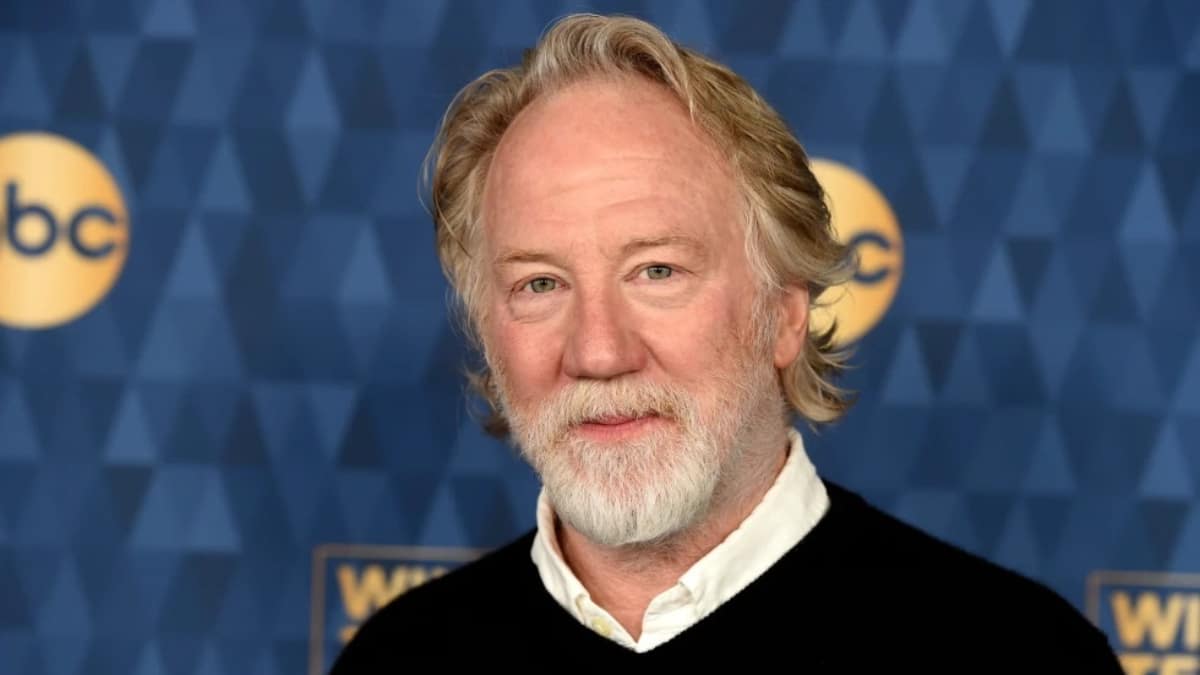 Timothy Busfield indicted in New Mexico on 4 counts of sexual contact with a child, actor denies allegations