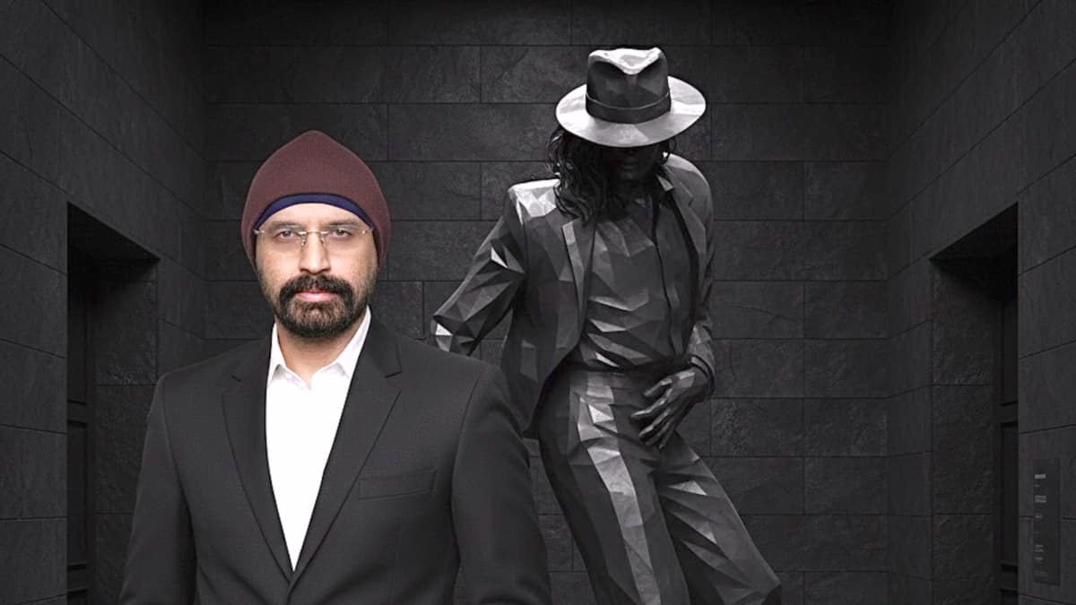 World record–breaking Indian singer Vineet Singh Hukmani pays the world's first musical tribute to Michael Jackson ahead of his biopic
