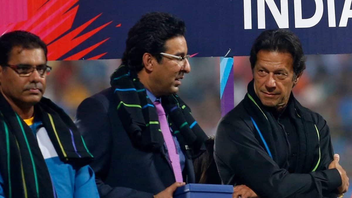 Wasim Akram expresses concern for Imran Khan
