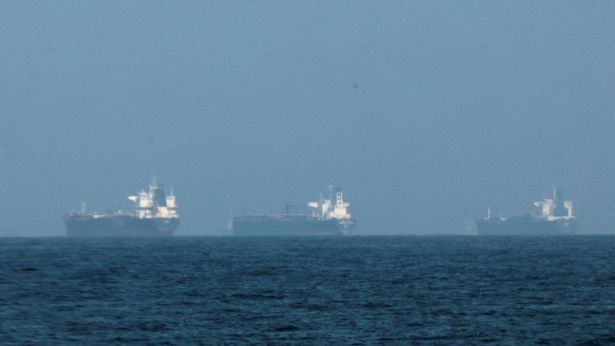 China presses Iran to allow safe passage for oil, LNG ships through Strait of Hormuz. File/Reuters China presses Iran to allow safe passage for oil, LNG ships through Strait of Hormuz. File/Reuters
