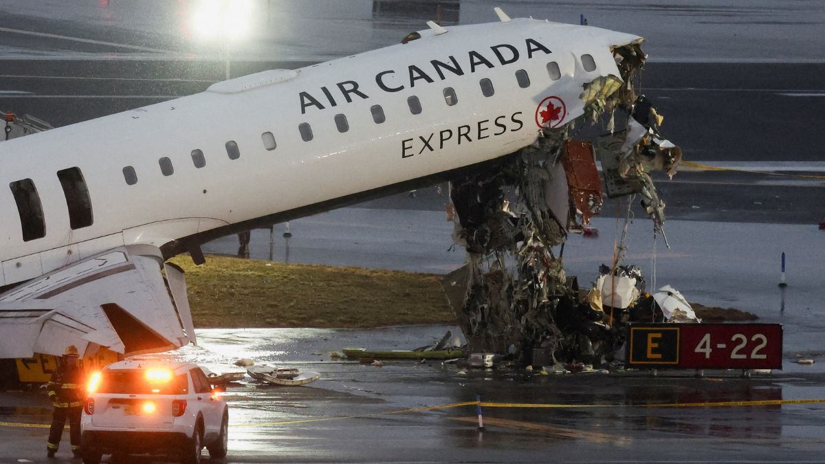 The miraculous survival of Air Canada flight attendant during crash at New York airport The miraculous survival of Air Canada flight attendant during crash at New York airport