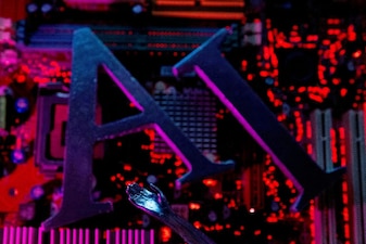 Stanford study finds users are more inclined towards AI for emotional advise, experts' urge caution ( File Photo: REUTERS/Dado Ruvic/Illustration)