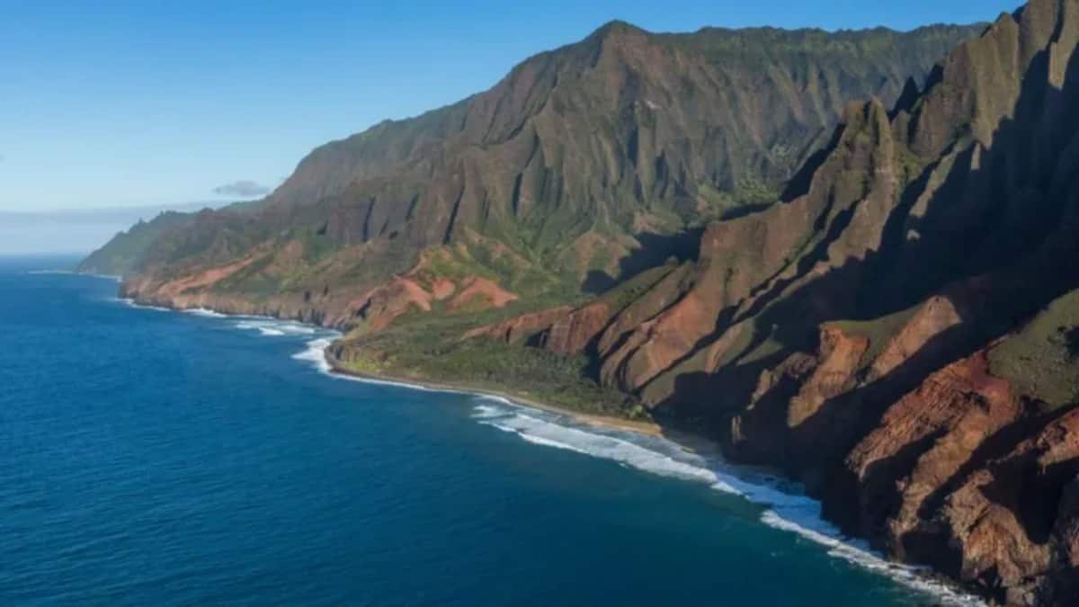 Tour helicopter crashes off Hawaii's Kauai island; three, including pilot killed