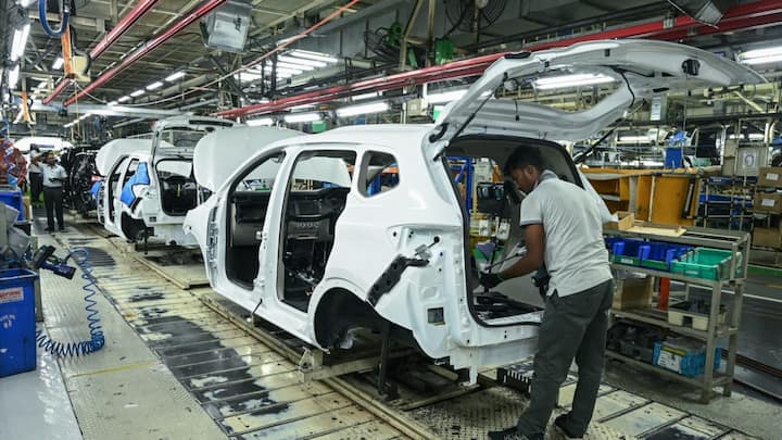 PLI schemes drive Rs15.2 lakh crore exports, attract Rs 2.4 lakh crore investment and create over 14.15 lakh jobs: Govt PLI schemes drive Rs15.2 lakh crore exports, attract Rs 2.4 lakh crore investment and create over 14.15 lakh jobs: Govt