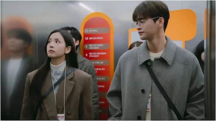Netflix's 'Boyfriend on Demand' Review: Jisoo-starrer explores the vulnerability of love in a charming, cutesy rom-com Netflix's 'Boyfriend on Demand' Review: Jisoo-starrer explores the vulnerability of love in a charming, cutesy rom-com