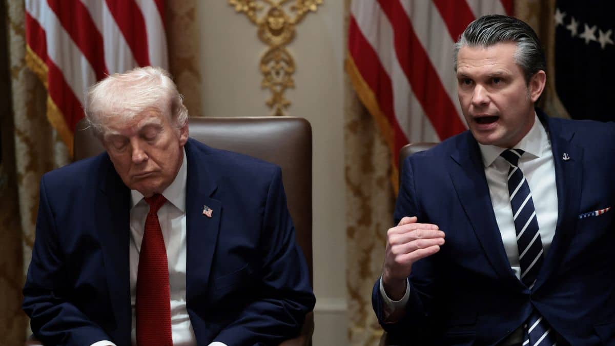 Did Hegseth’s broker attempt to purchase defence funds before Iran war?